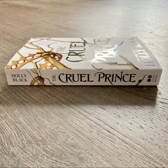 The Cruel Prince | Holly Black 👑 - Picture 5 of 5
